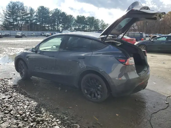 5YJYGDEE7MF181129 2021 TESLA MODEL Y - Image 2