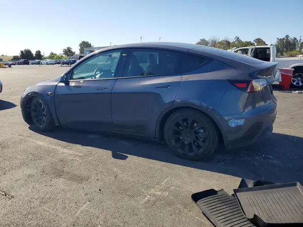 5YJYGDEE7MF197850 2021 TESLA MODEL Y - Image 2