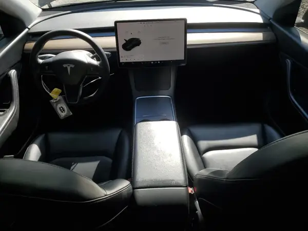 5YJYGDEE7MF201055 2021 TESLA MODEL Y - Image 8