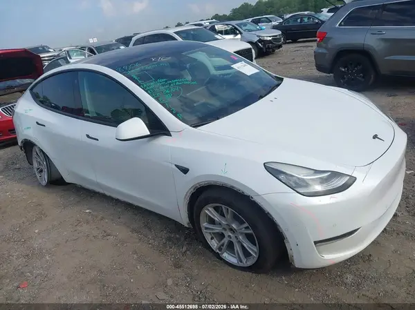 5YJYGDEE7MF203615 2021 TESLA MODEL Y - Image 1