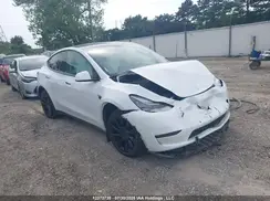 5YJYGDEE7MF210256 2021 TESLA MODEL Y