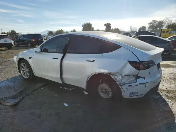 5YJYGDEE7MF213643 2021 TESLA MODEL Y - Image 2