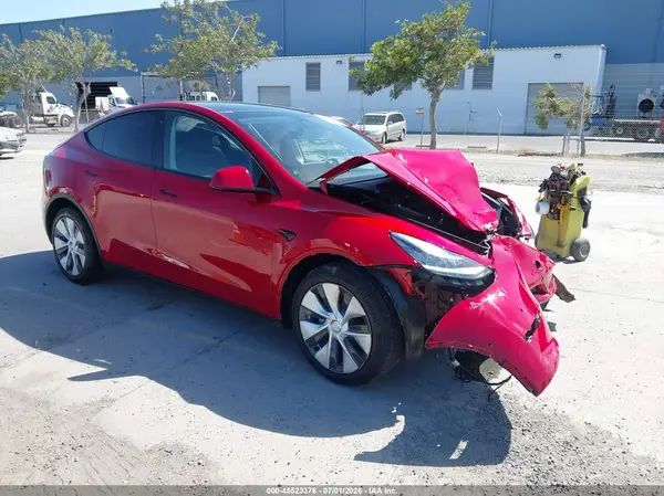 5YJYGDEE7MF219233 2021 TESLA MODEL Y - Image 1