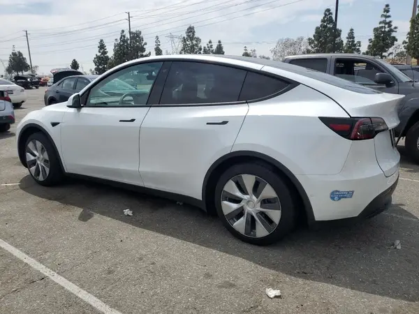 5YJYGDEE7MF229986 2021 TESLA MODEL Y - Image 2