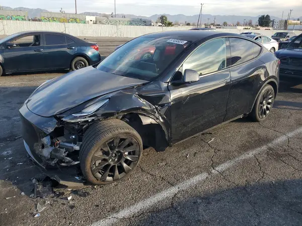 5YJYGDEE7MF233116 2021 TESLA MODEL Y - Image 1