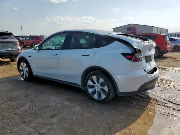 5YJYGDEE7MF244732 2021 TESLA MODEL Y - Image 2