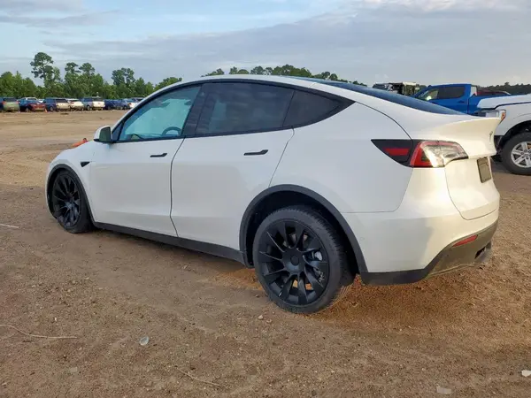 5YJYGDEE7MF249154 2021 TESLA MODEL Y - Image 2