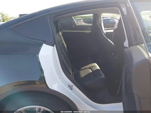 5YJYGDEE7MF257559 2021 TESLA MODEL Y - Image 8