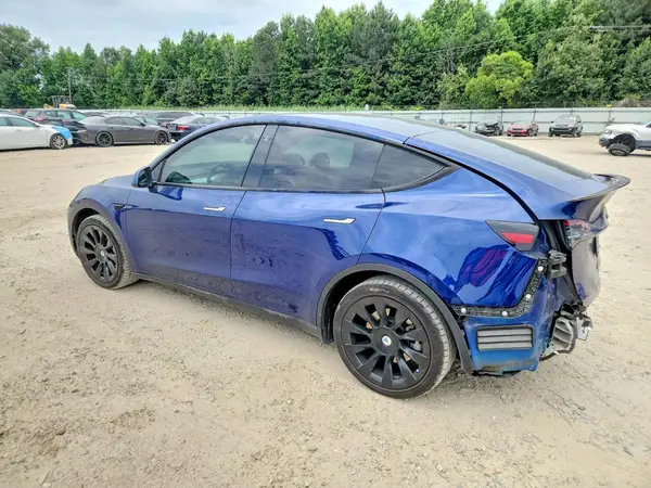 5YJYGDEE7MF257836 2021 TESLA MODEL Y - Image 2