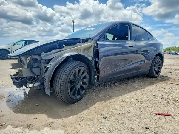 5YJYGDEE7MF260624 2021 TESLA MODEL Y - Image 1