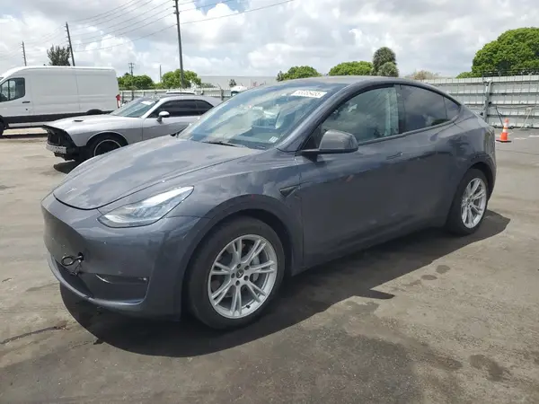 5YJYGDEE7MF262177 2021 TESLA MODEL Y - Image 1