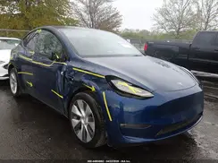 5YJYGDEE7MF265063 2021 TESLA MODEL Y