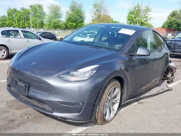 5YJYGDEE7MF278685 2021 TESLA MODEL Y - Image 2