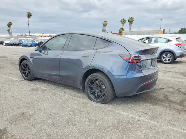 5YJYGDEE7MF281523 2021 TESLA MODEL Y - Image 2
