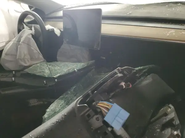 5YJYGDEE7MF295552 2021 TESLA MODEL Y - Image 8