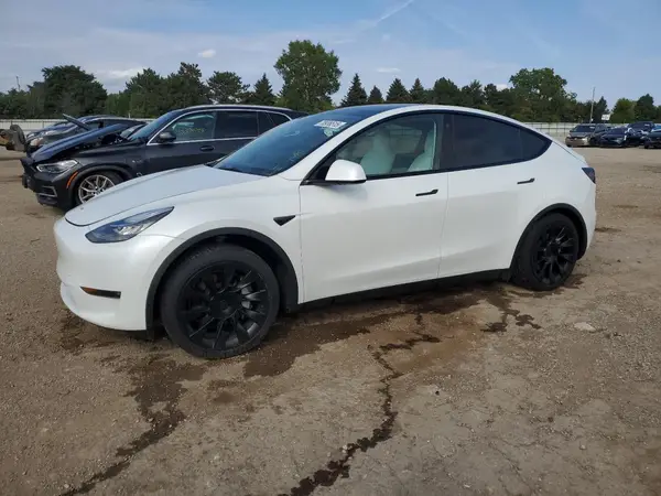 5YJYGDEE7MF301835 2021 TESLA MODEL Y - Image 1