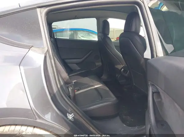 5YJYGDEE7MF303536 2021 TESLA MODEL Y - Image 8
