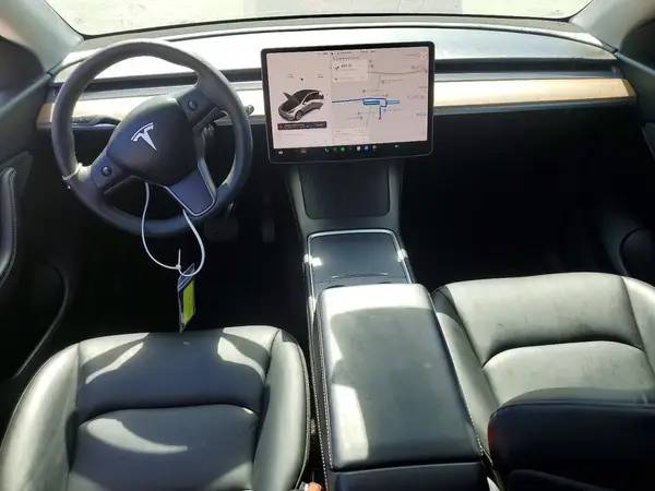 5YJYGDEE7MF304640 2021 TESLA MODEL Y - Image 8
