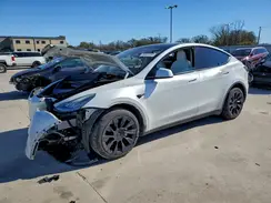 5YJYGDEE7MF306145 2021 TESLA MODEL Y