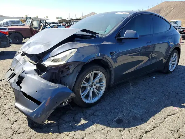 5YJYGDEE8LF021730 2020 TESLA MODEL Y - Image 1