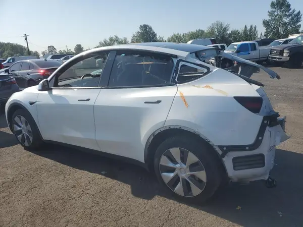 5YJYGDEE8LF023946 2020 TESLA MODEL Y - Image 2