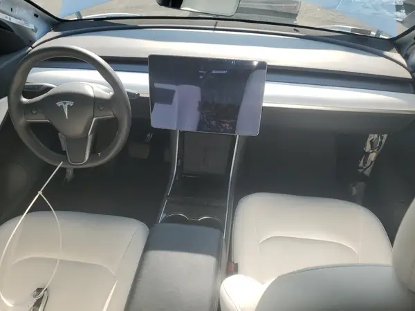 5YJYGDEE8LF023946 2020 TESLA MODEL Y - Image 8