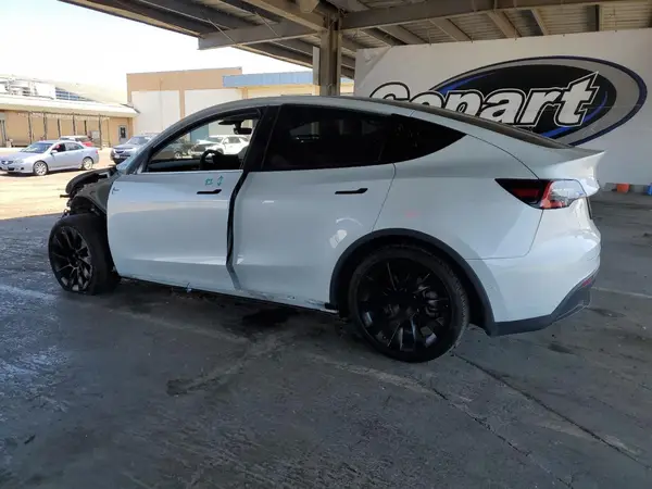 5YJYGDEE8LF027012 2020 TESLA MODEL Y - Image 2