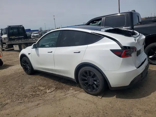 5YJYGDEE8LF039550 2020 TESLA MODEL Y - Image 2