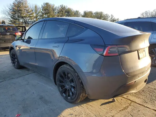 5YJYGDEE8LF041816 2020 TESLA MODEL Y - Image 2