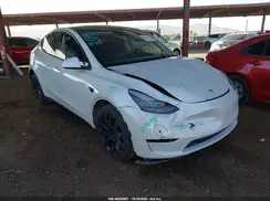 5YJYGDEE8LF045770 2020 TESLA MODEL Y