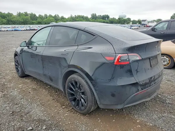 5YJYGDEE8MF060965 2021 TESLA MODEL Y - Image 2