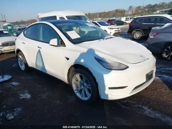 5YJYGDEE8MF077930 2021 TESLA MODEL Y - Image 1