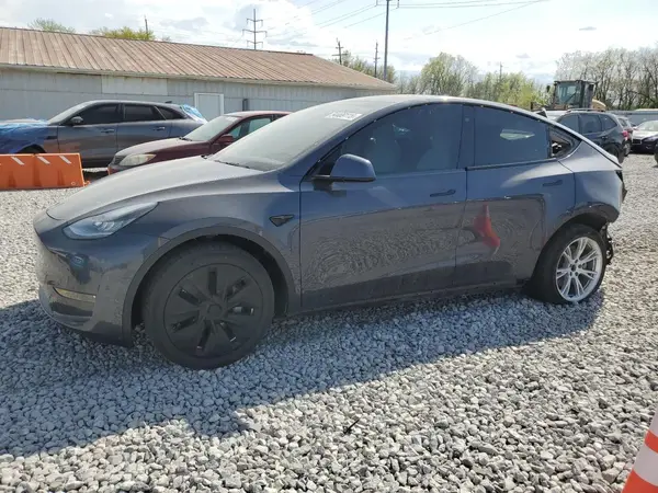5YJYGDEE8MF081346 2021 TESLA MODEL Y - Image 1