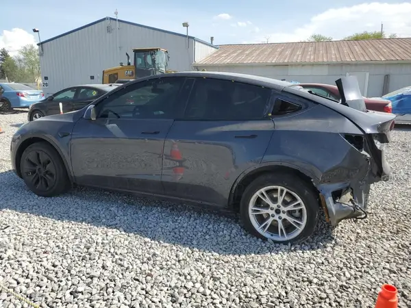 5YJYGDEE8MF081346 2021 TESLA MODEL Y - Image 2