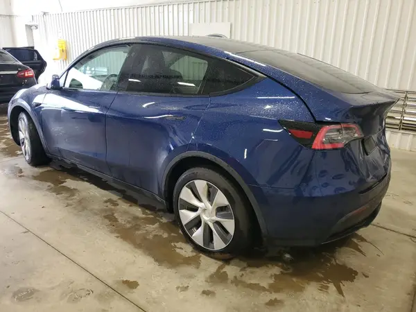 5YJYGDEE8MF083047 2021 TESLA MODEL Y - Image 2