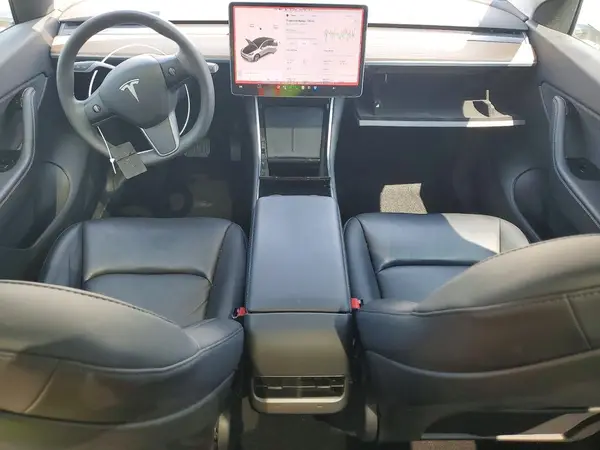 5YJYGDEE8MF085705 2021 TESLA MODEL Y - Image 8