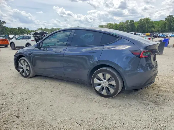 5YJYGDEE8MF086756 2021 TESLA MODEL Y - Image 2