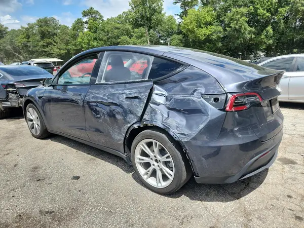 5YJYGDEE8MF090807 2021 TESLA MODEL Y - Image 2