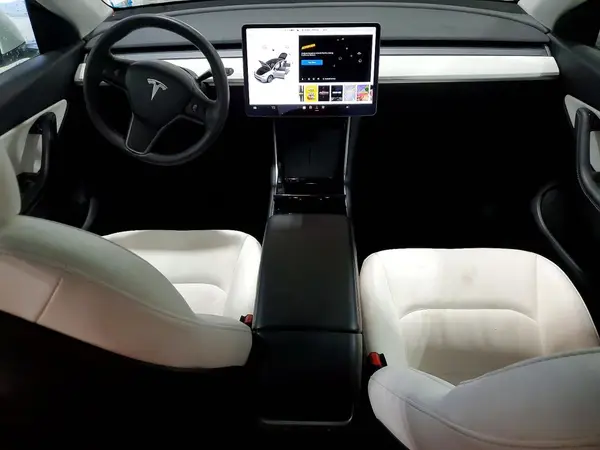 5YJYGDEE8MF100557 2021 TESLA MODEL Y - Image 8