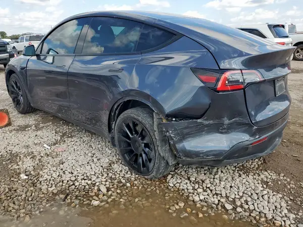 5YJYGDEE8MF102440 2021 TESLA MODEL Y - Image 2