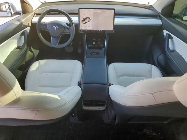 5YJYGDEE8MF102888 2021 TESLA MODEL Y - Image 8