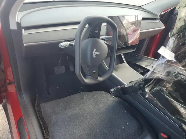 5YJYGDEE8MF105967 2021 TESLA MODEL Y - Image 8
