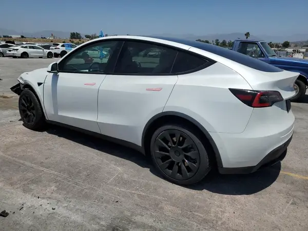 5YJYGDEE8MF121053 2021 TESLA MODEL Y - Image 2