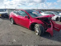 5YJYGDEE8MF134885 2021 TESLA MODEL Y
