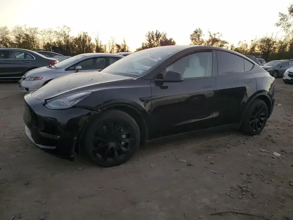 5YJYGDEE8MF141612 2021 TESLA MODEL Y - Image 1