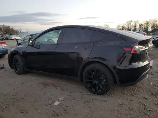 5YJYGDEE8MF141612 2021 TESLA MODEL Y - Image 2