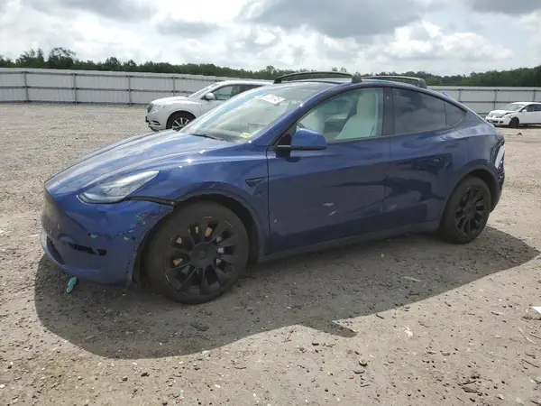 5YJYGDEE8MF144395 2021 TESLA MODEL Y - Image 1