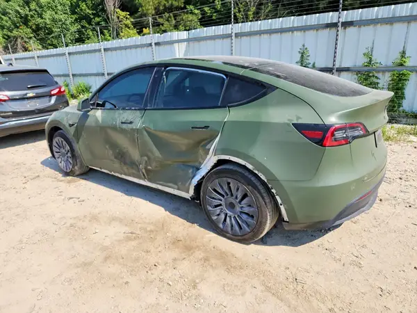 5YJYGDEE8MF146342 2021 TESLA MODEL Y - Image 2