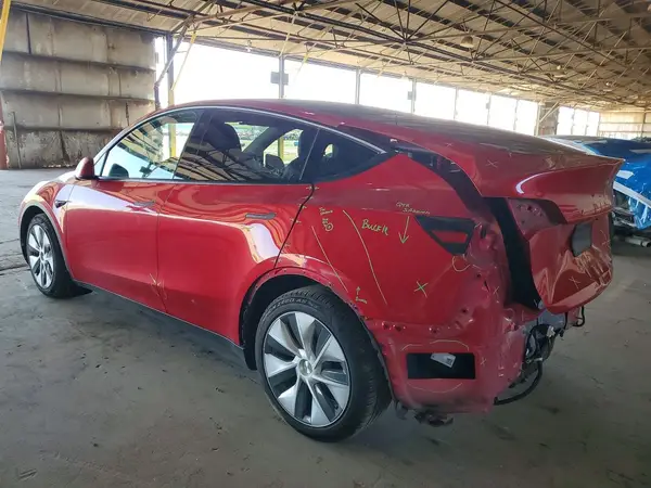 5YJYGDEE8MF148110 2021 TESLA MODEL Y - Image 2