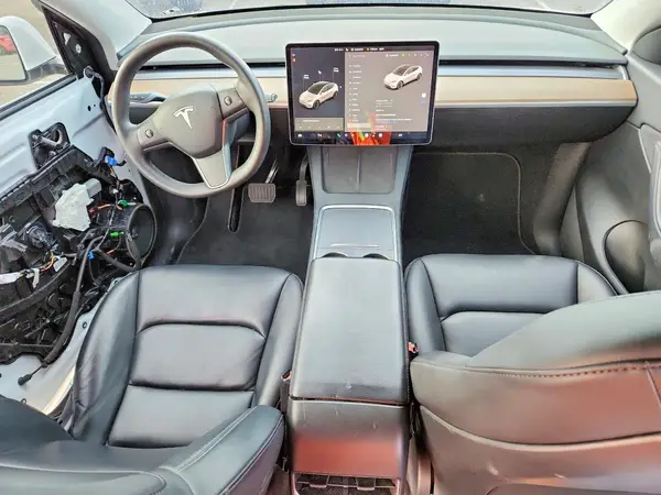 5YJYGDEE8MF159205 2021 TESLA MODEL Y - Image 8